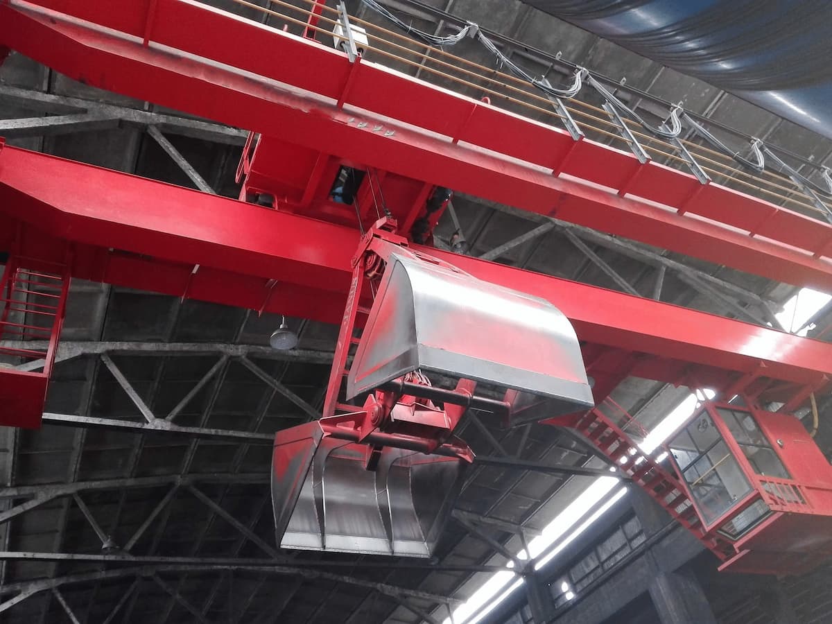 Overhead crane for wastewater treatment plant 3