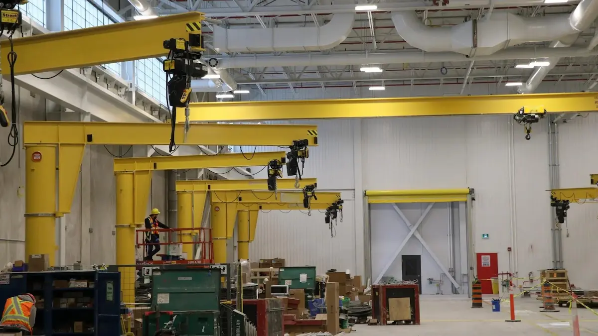 jib-crane-slewing-angle-2