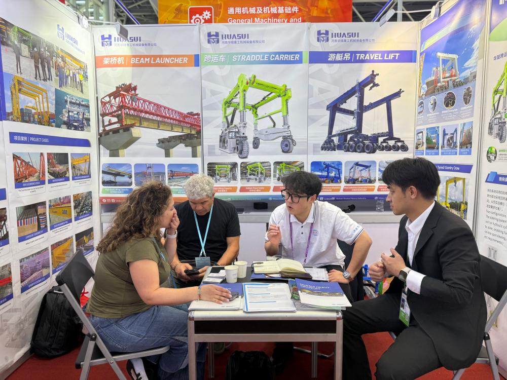 HSCRANE at Canton Fair-3