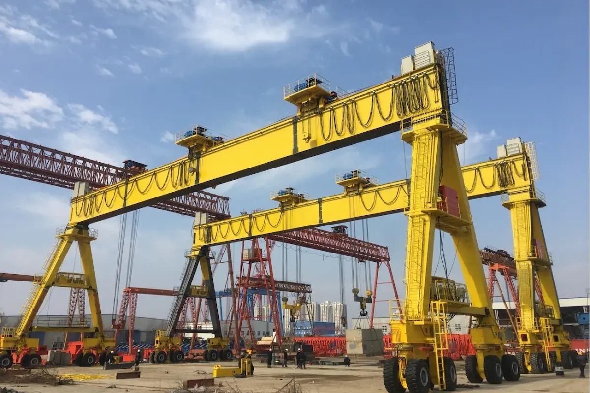 heavy-duty-gantry-crane-1