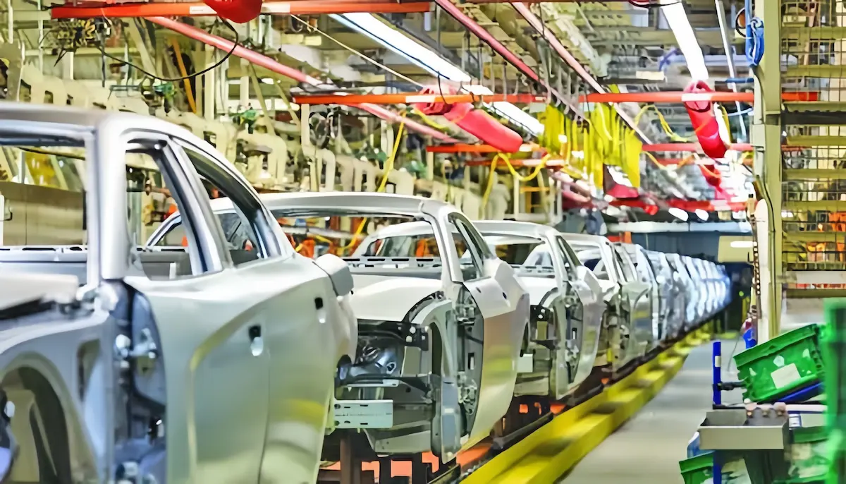 automotive-manufacturing-plant-2