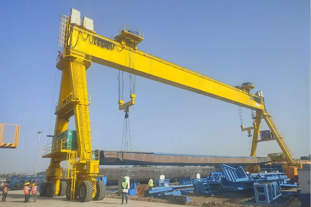 heavy-duty-gantry-crane-2